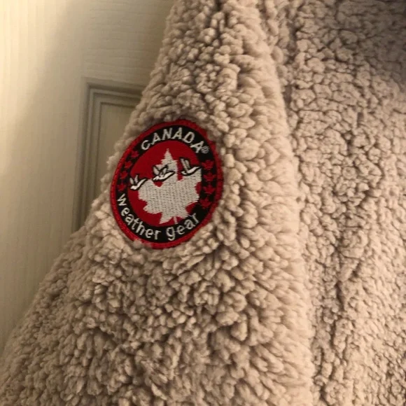 Women's Beige Puffer Jacket with Faux Fur Collar - Picture 5 of 6